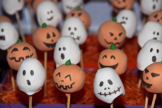 cake pop halloween alice in sugarland