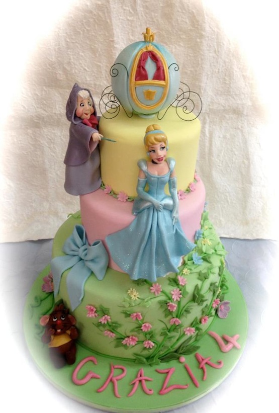 Le manine laboriose" Yaya's cake