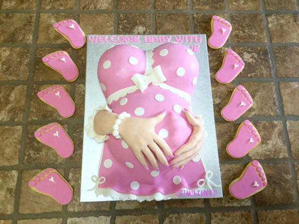 torta baby shower piedino