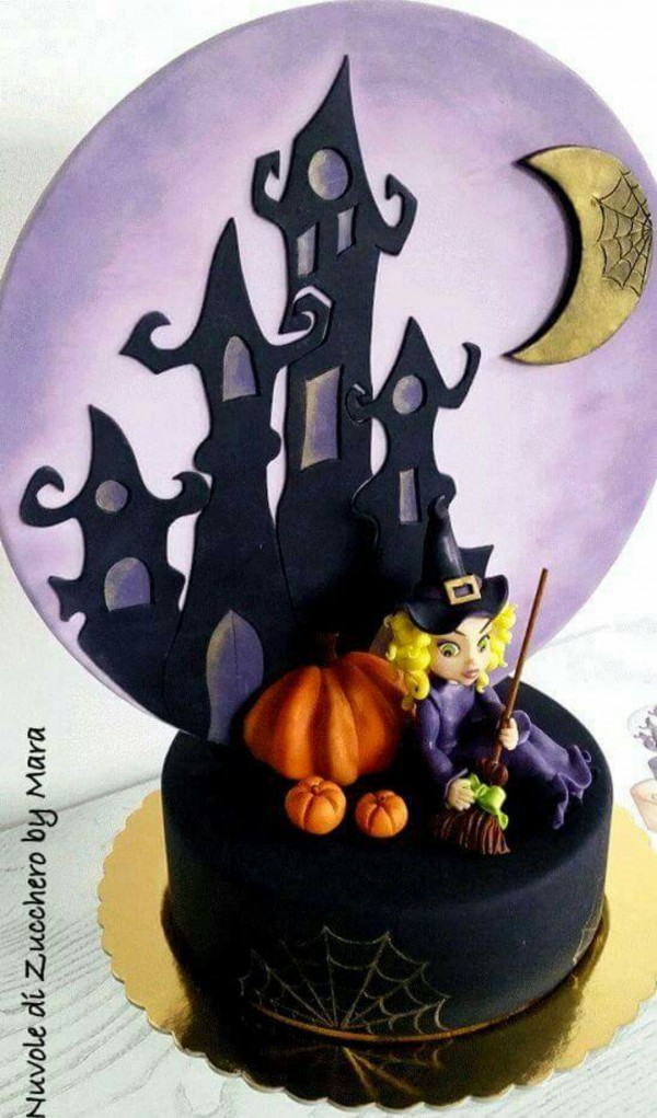 Torte con streghe di Halloween 1