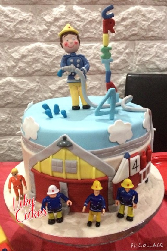 torta sam pompiere cake