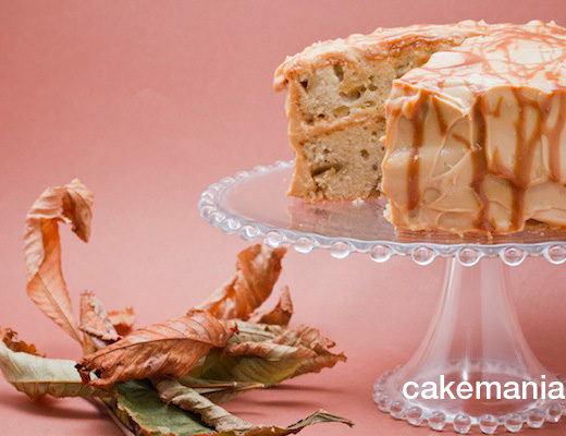 torta ricetta mele noci frosting caramello