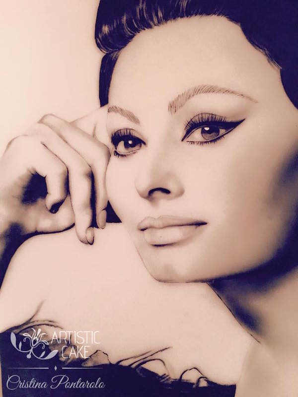 sophia loren cake