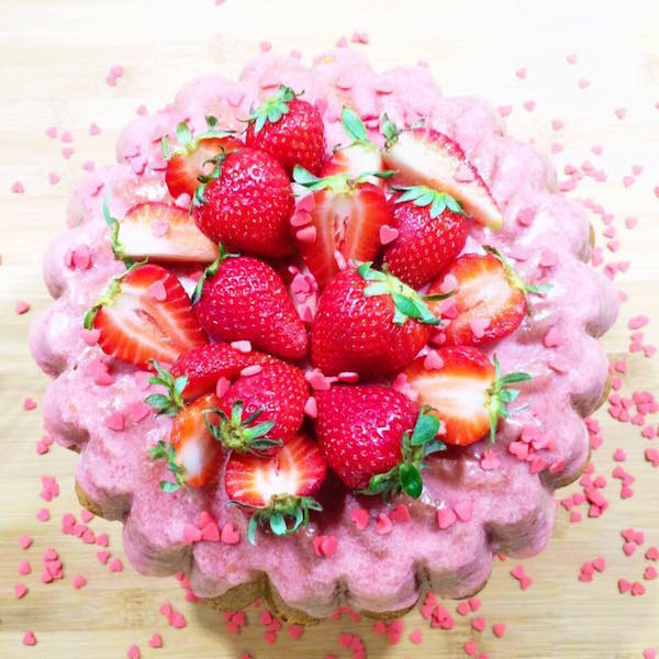 cute strawberry cake