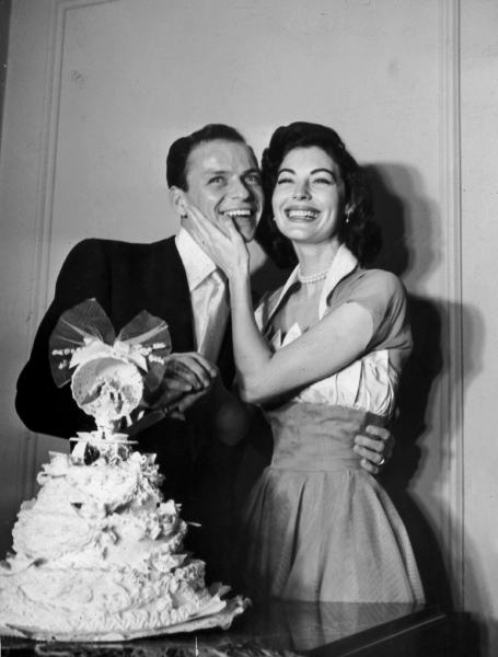 Frank Sinatra e Ava Gardner (detta "l'animale più bello del mondo") ebbero un matrimonio breve ma molto intenso - come si dice, a baci e a schiaffi - dal 1951 al 1957.