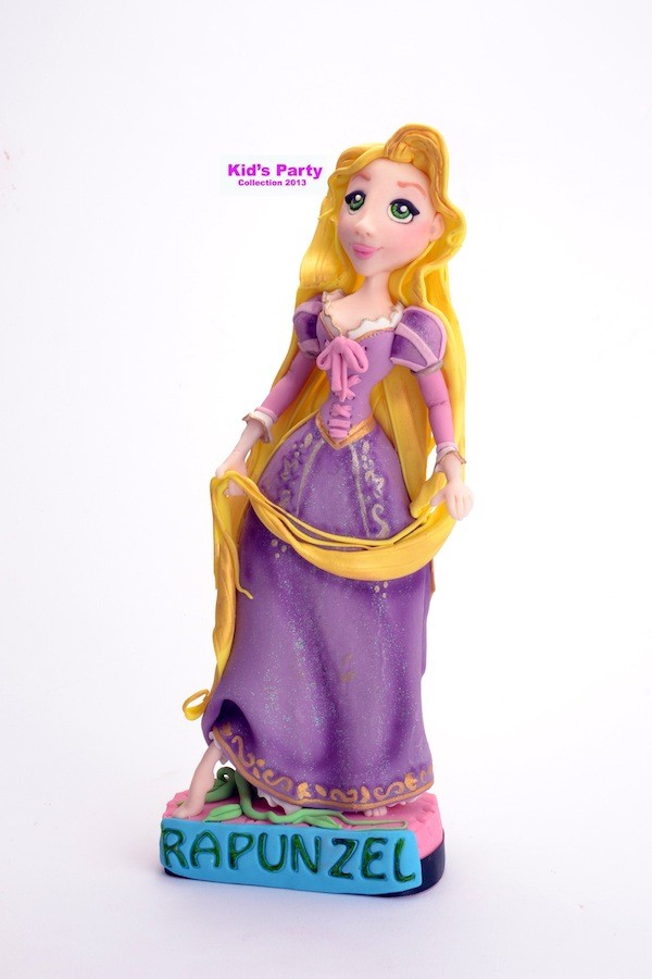 torta Rapunzel in pasta di zucchero