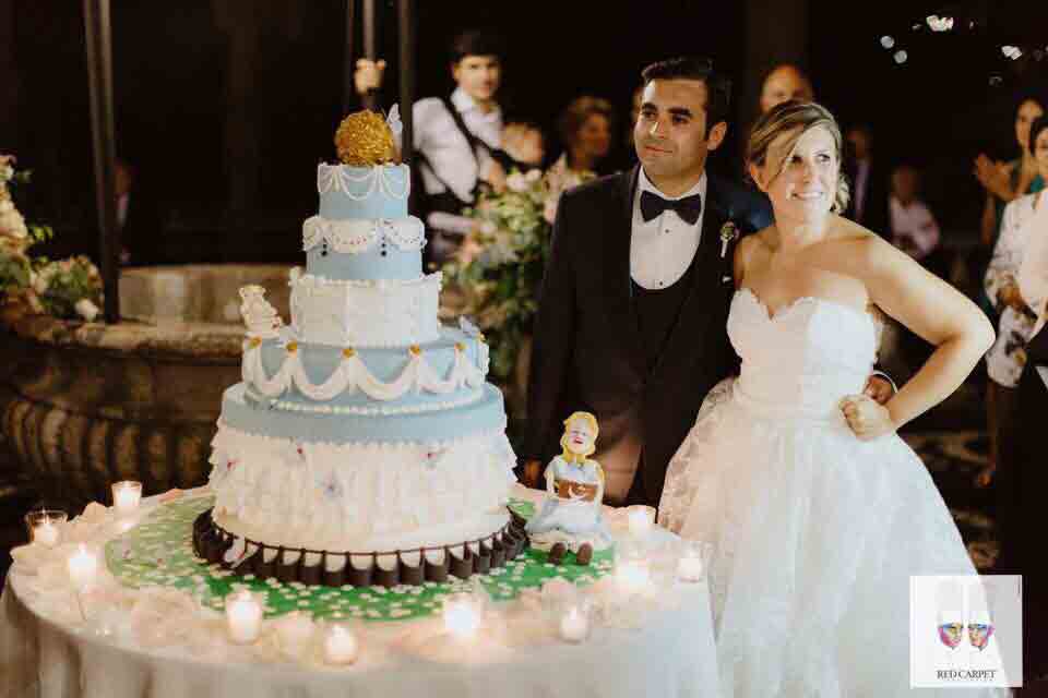 wedding cake alice
